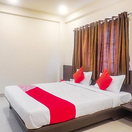 โอโย 13583 โฮเต็ล พาราไดซ์ อินน์ Talegaon Dabhade ภายนอก รูปภาพ